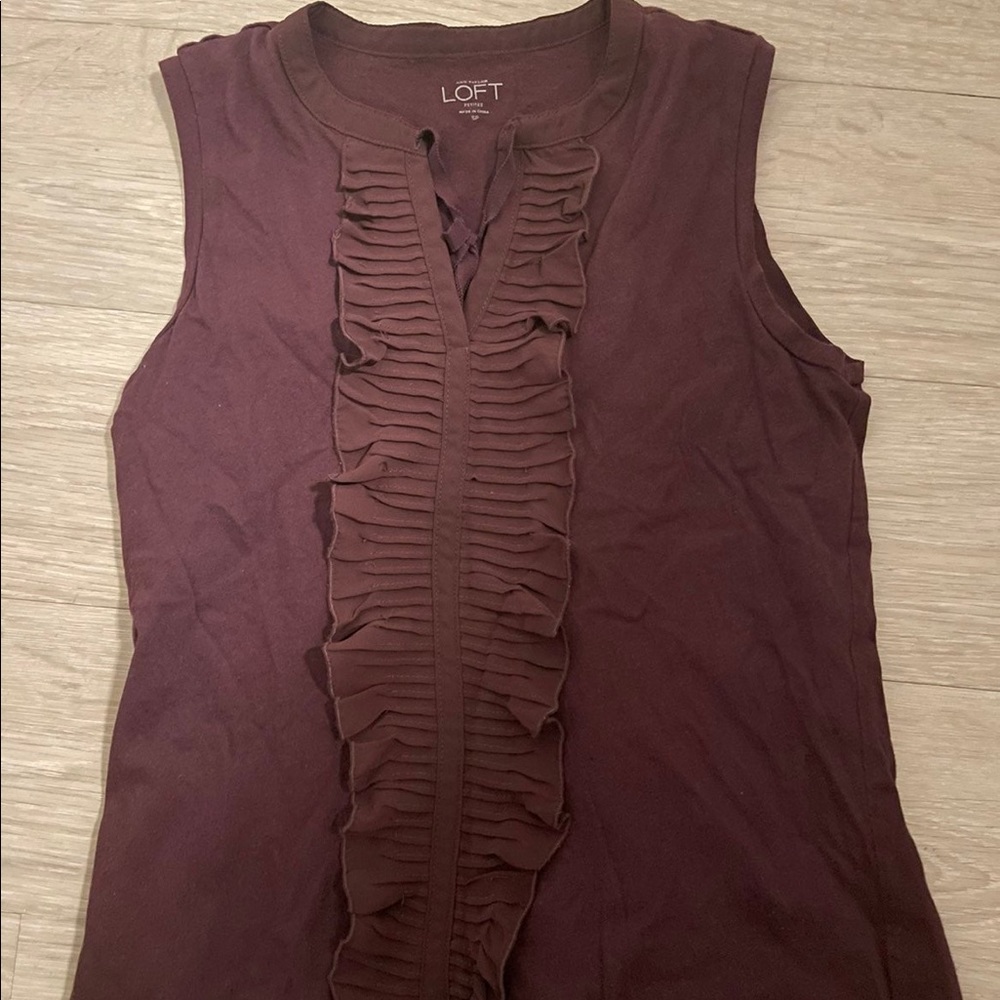 Loft maroon burgundy ruffle tank top blouse